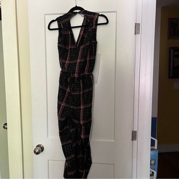Lovely chequered jumpsuit with fine metallic thread - Picture 9 of 13
